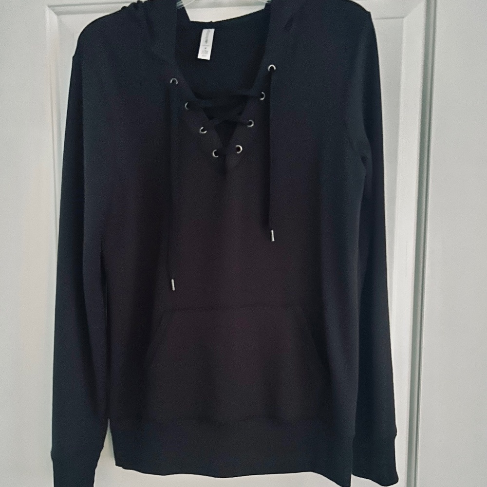 Ideology tie sweatshirt size M